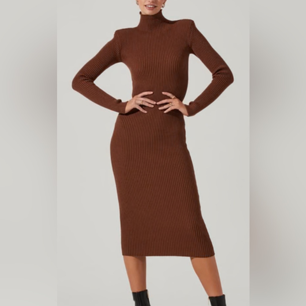 ASTR THE LABEL ABILENE LONG SLEEVE TURTLENECK MIDI SWEATER DRESS NUTMEG